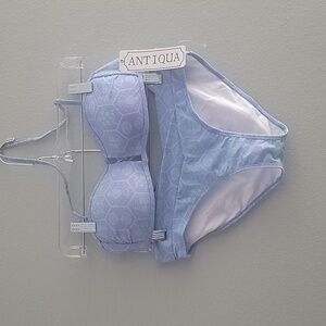 Antiqua bikini Size Medium